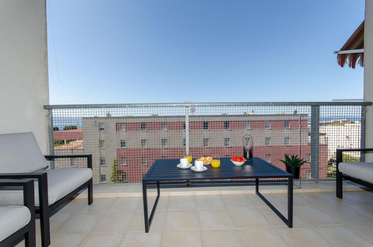 Spacious Apartment Smile With Terrace And Secure Garage Split Buitenkant foto