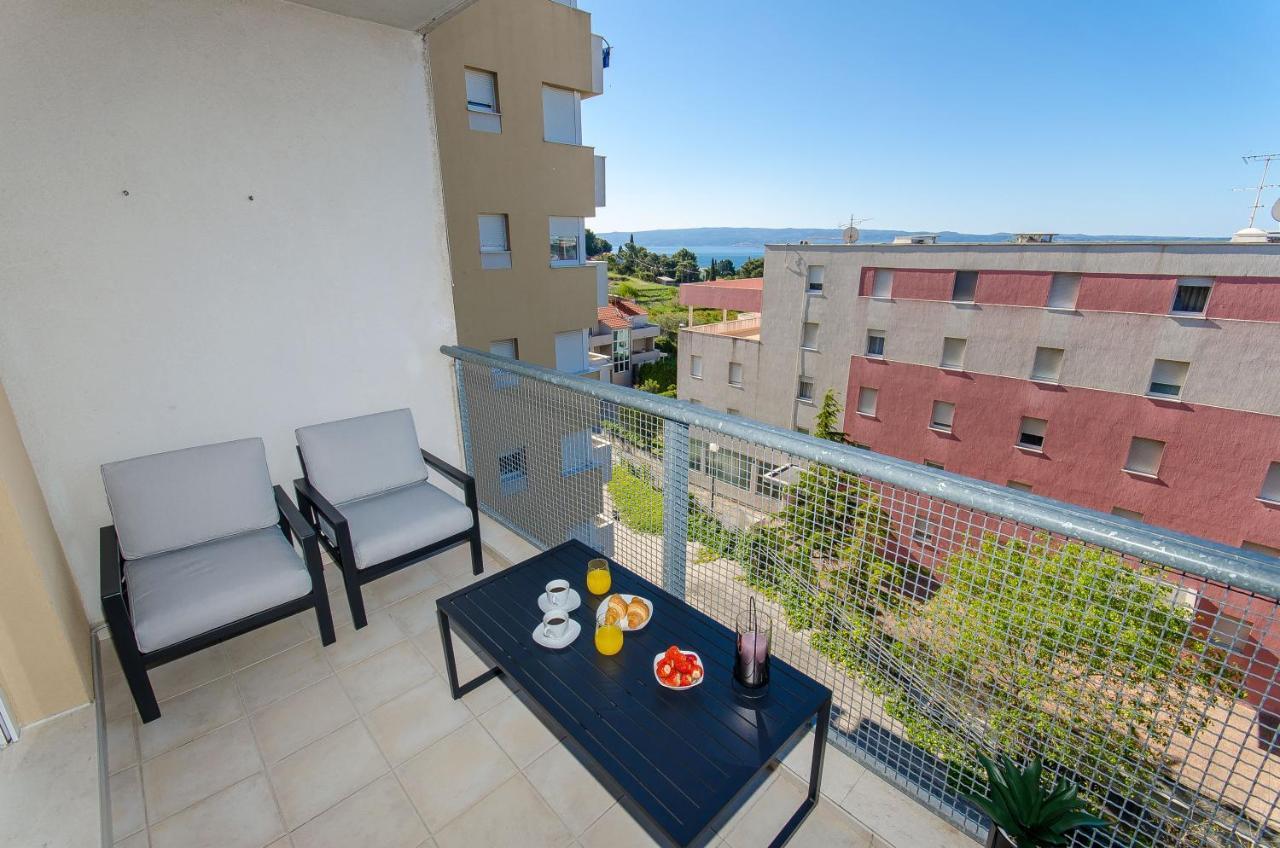 Spacious Apartment Smile With Terrace And Secure Garage Split Buitenkant foto